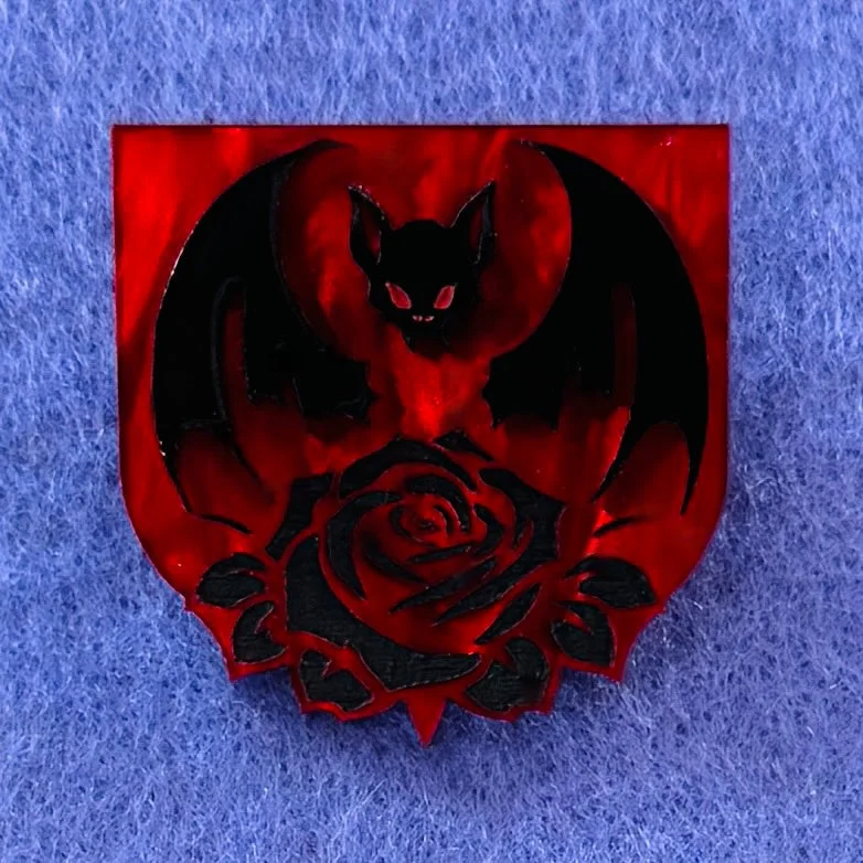 Bat 🦇 - mini Brooch