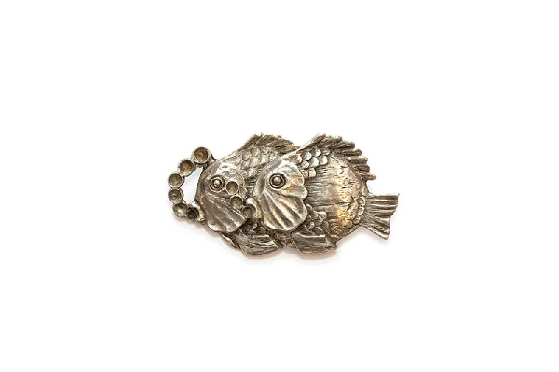 McCLELLAND BARCLAY Art Deco Silvertone Metal Double Fish Brooch