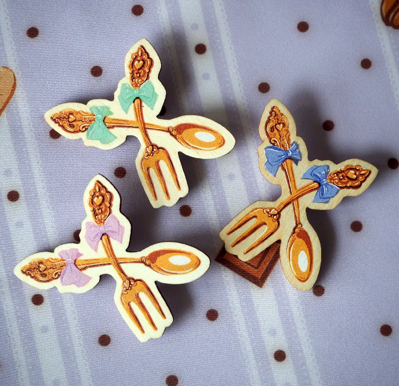 Instant Shipping! Crossed Spoon and Fork Pin (3 Colors)