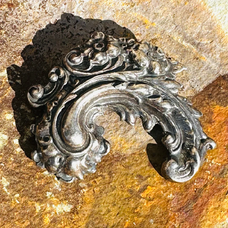 Sterling Silver Baroque Style Heavy Sterling Silver Pin