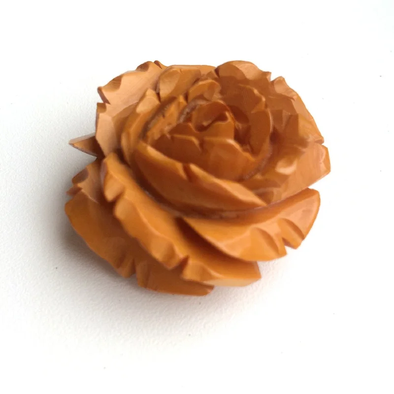 40s-50s Art Deco Deeply Carved Bakelite Brooch Butterscotch Rose