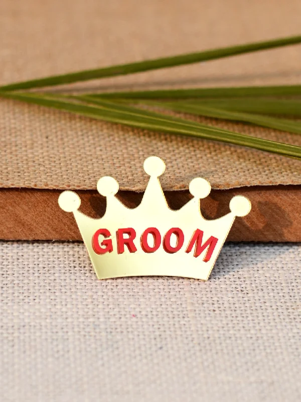 Groom Brooch