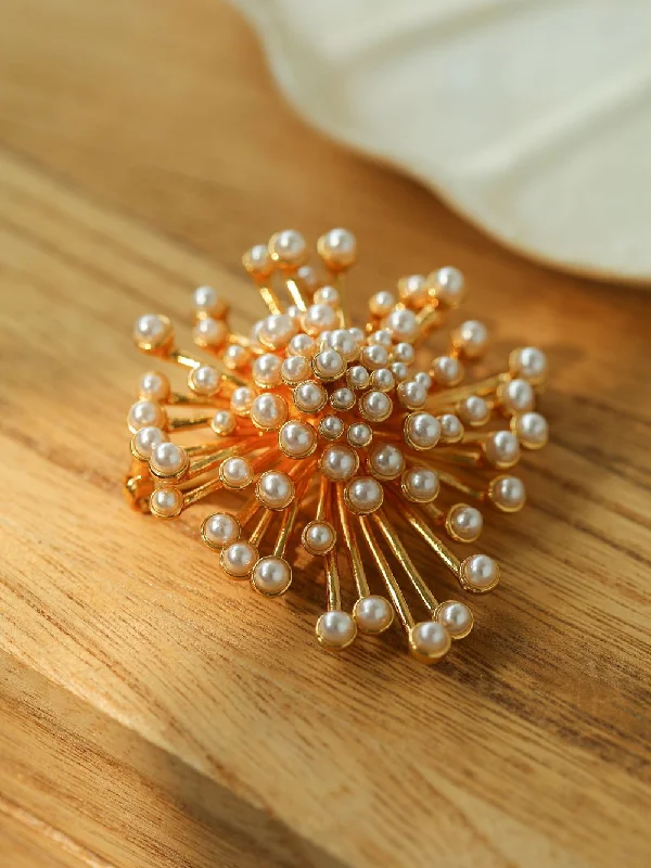 Retro Fashion Pearl Fireworks Brooches